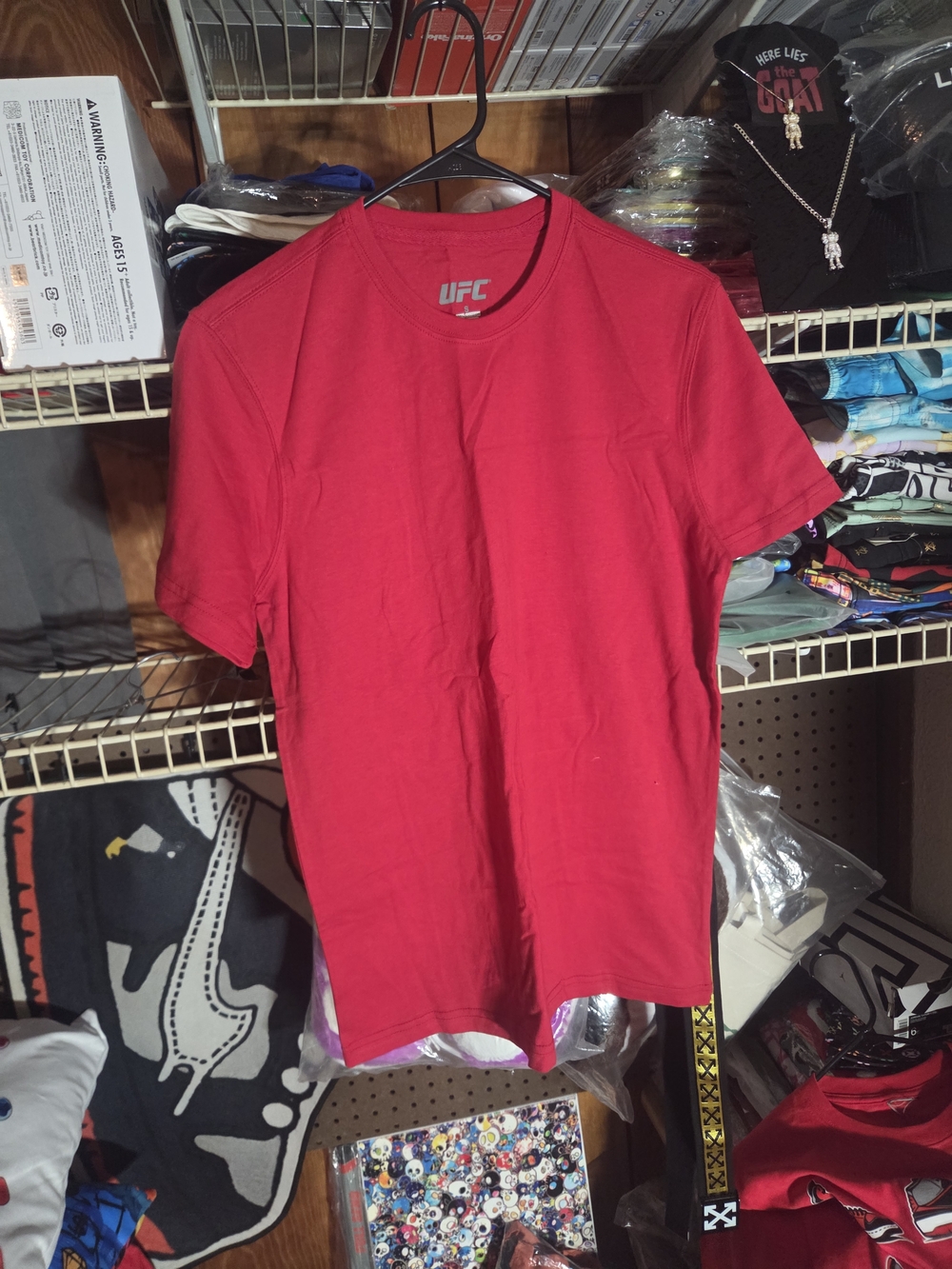 UFC Red Short Sleeve Crewneck Tee Small